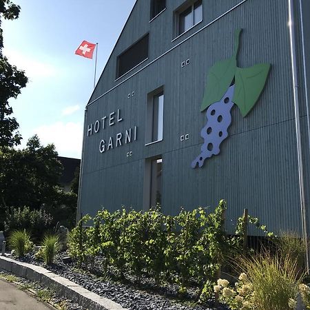 Hotel Traube Garni Kuttigen Exterior photo